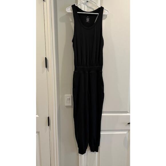 Sweaty Betty Gary Jumpsuit. Size: M Color: Black - Picture 4 of 7